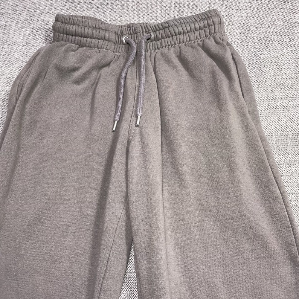 H&M Regular Fit Sweatpants Mens XS Brown Fleece Tapered Joggers Drawstring - Picture 3 of 12